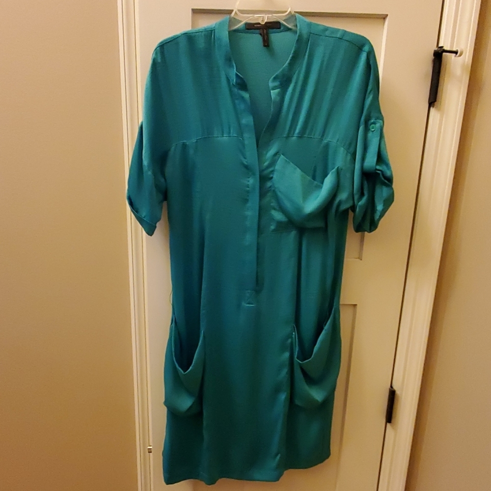 Great condition BCBGMaxazria dress size M